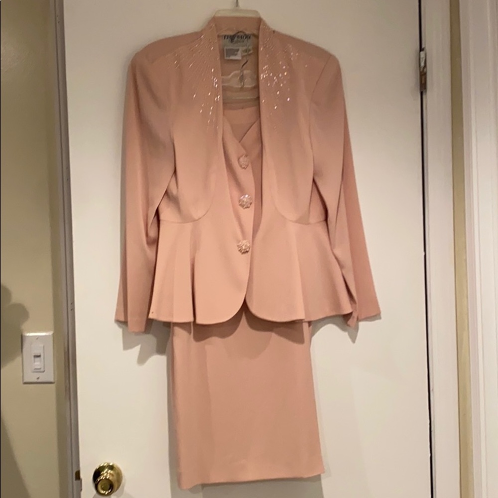 Day Mor Couture 2 Piece Dress Suit
